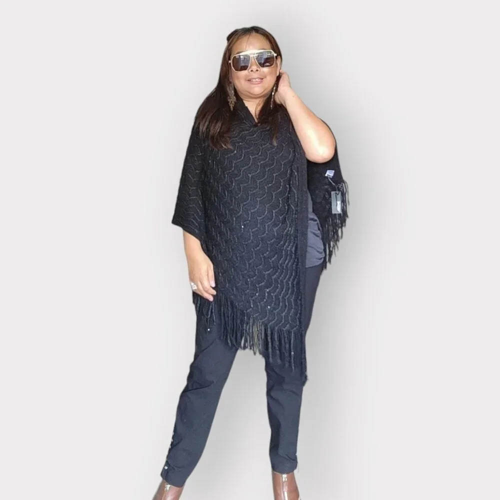 ARDENE WOMENS BLACK SEQUIN PONCHO MED - LARGE WITH FRINGES AT BOTTOM NWT - Picture 2 of 4